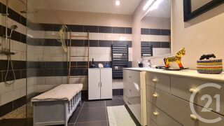  Maison  vendre 5 pices 208 m