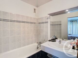  Appartement  vendre 2 pices 46 m