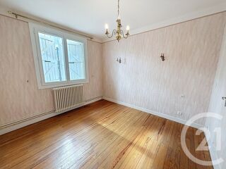  Maison � louer 4 pi�ces 145 m�