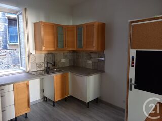  Appartement à louer 3 pièces 91 m²