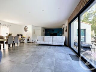  Maison à vendre 6 pièces 211 m²