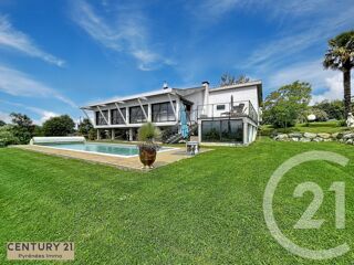  Maison � vendre 8 pi�ces 250 m�