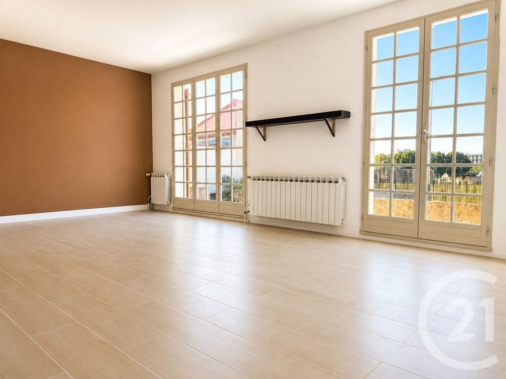 Nichée dans un quartier résidentiel calme de Castres, ce....