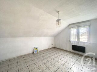  Maison à louer 4 pièces 93 m²