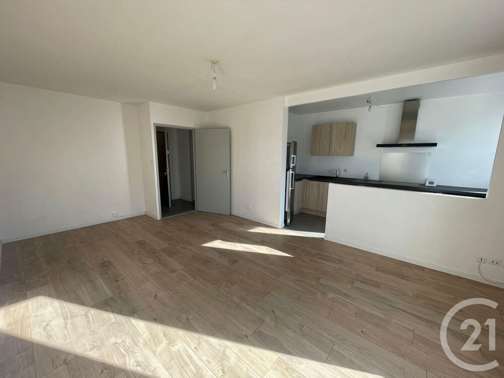 location Appartement - 2 pièce(s) - 58 m² Belfort (90000)