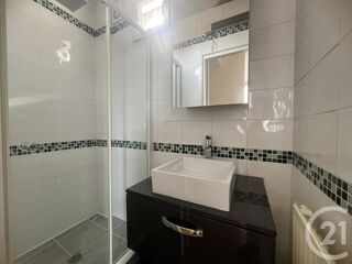  Appartement à louer 2 pièces 35 m²