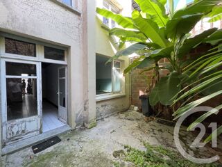  Immeuble à vendre 200 m²