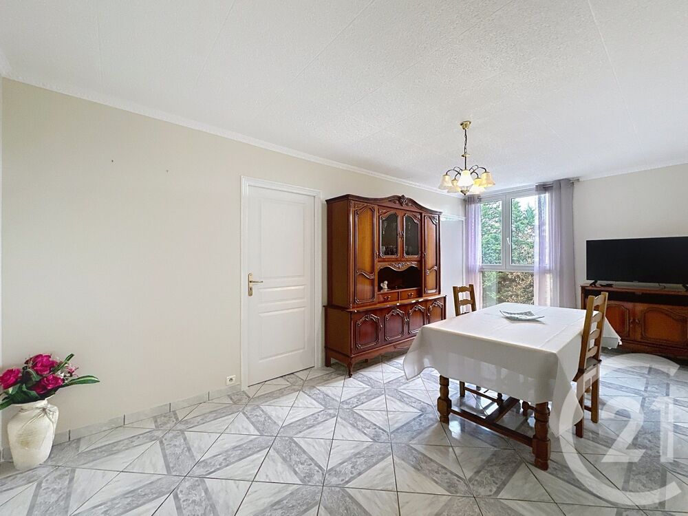 À vendre Appartement 4 pièces lumineux, sans travaux<br....