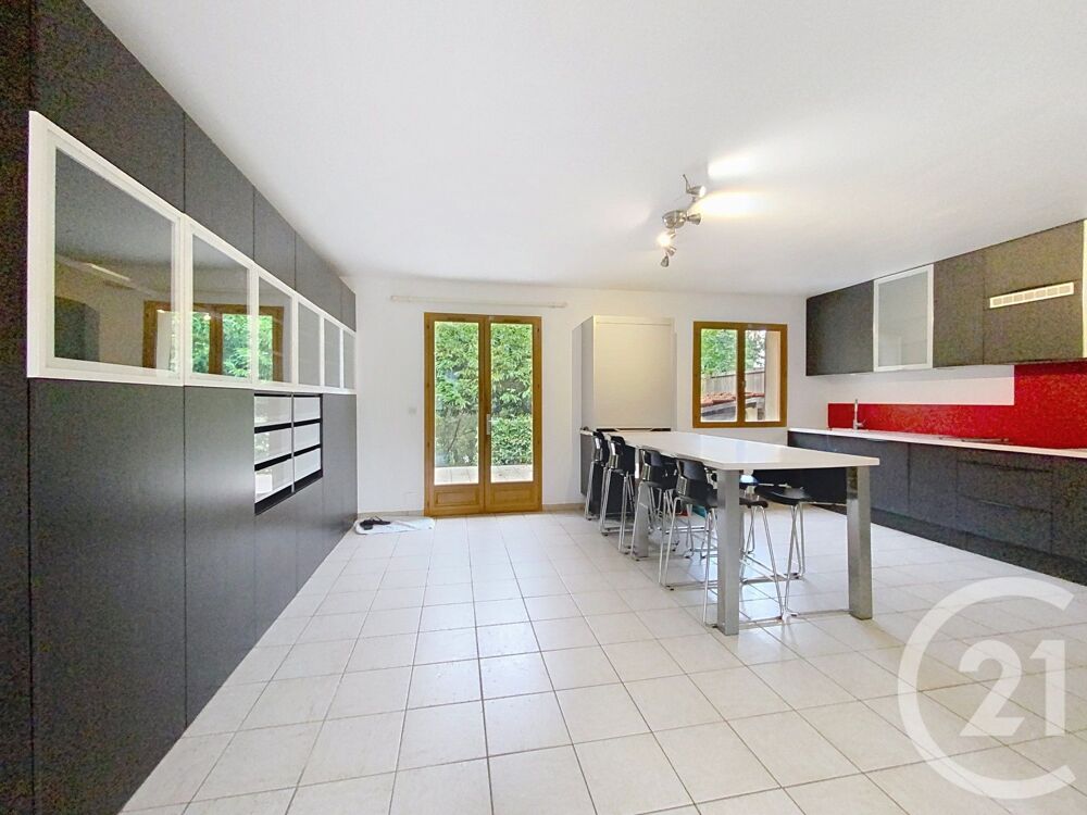 vente Maison - 7 pièce(s) - 135 m² Nemours (77140)