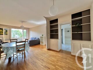  Appartement à louer 4 pièces 84 m²