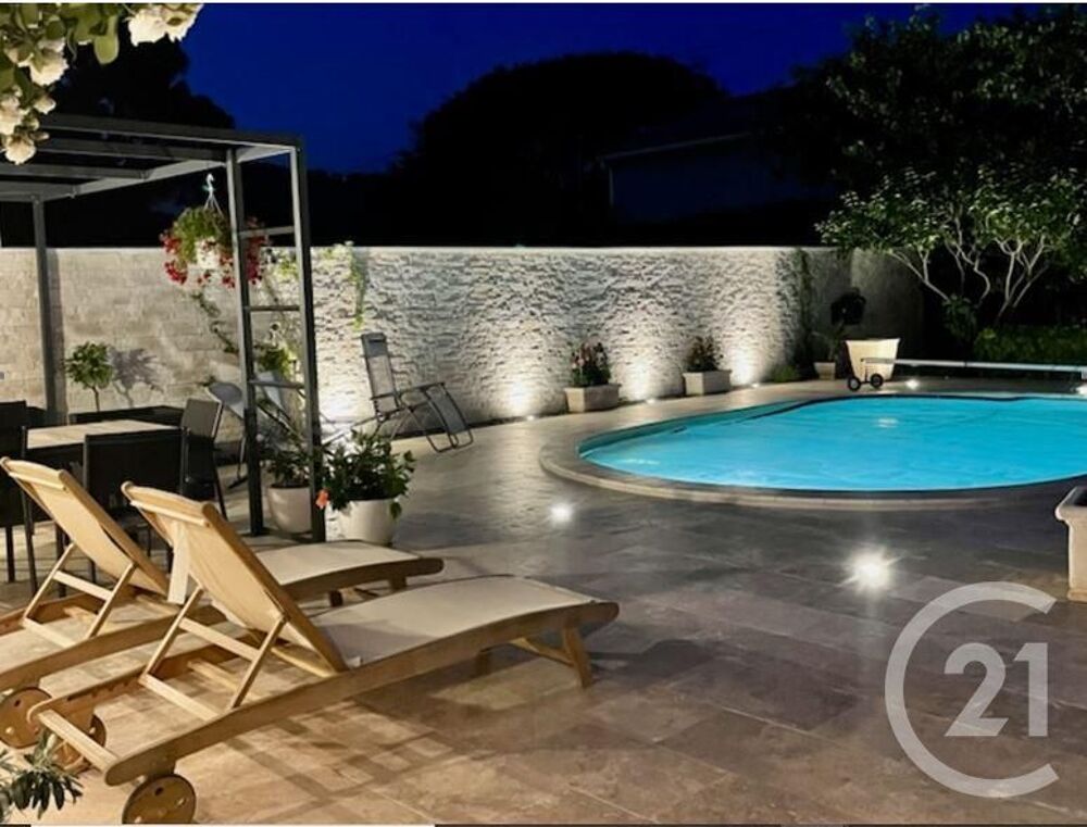 vente Maison - 5 pièce(s) - 141 m² Bagnols-sur-Cèze (30200)