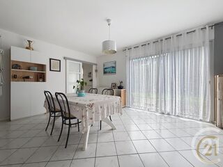  Maison � vendre 8 pi�ces 250 m�