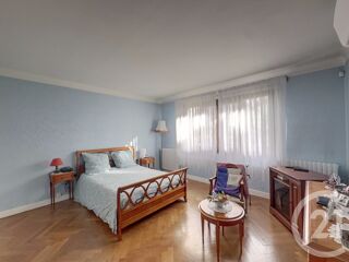  Maison à vendre 5 pièces 265 m²