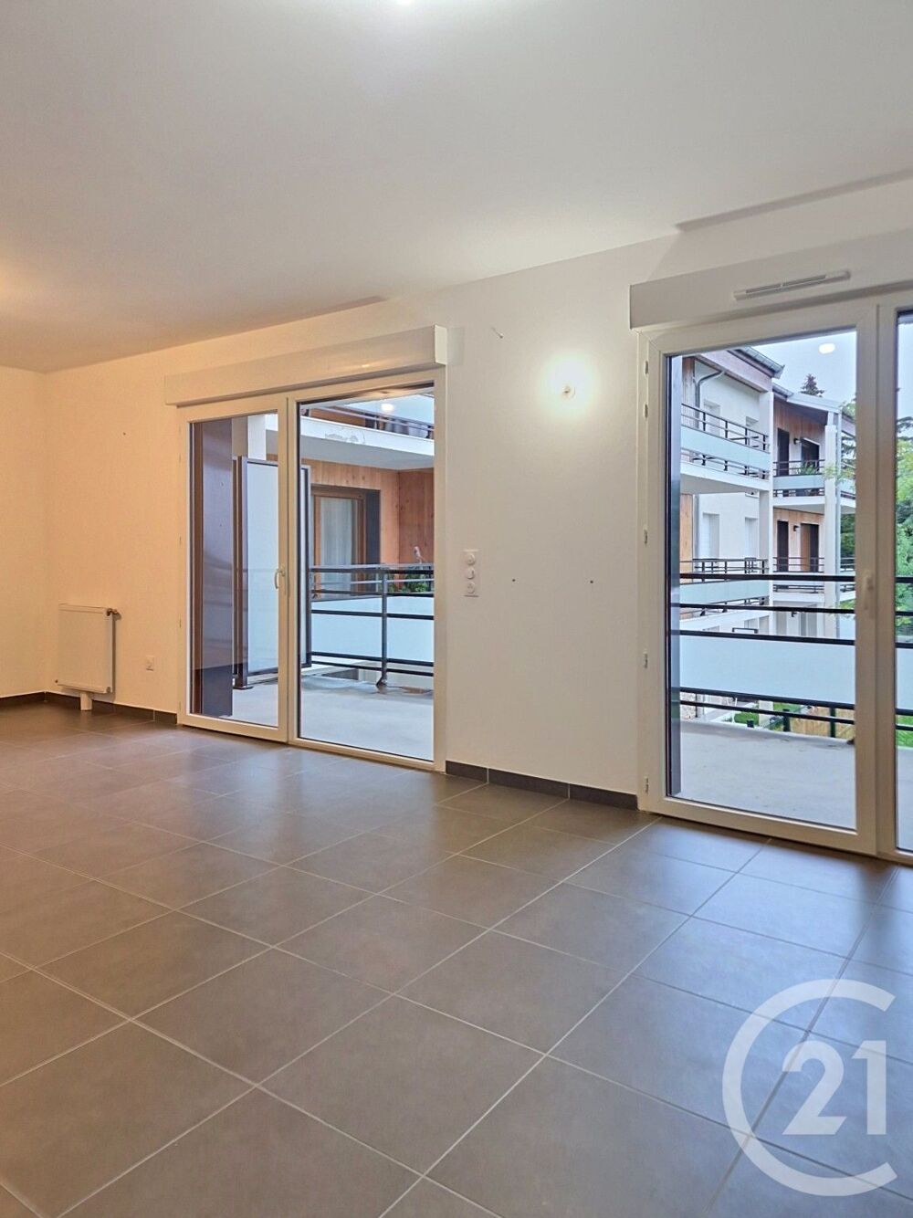 location Appartement - 4 pièce(s) - 101 m² Les Rousses (39220)