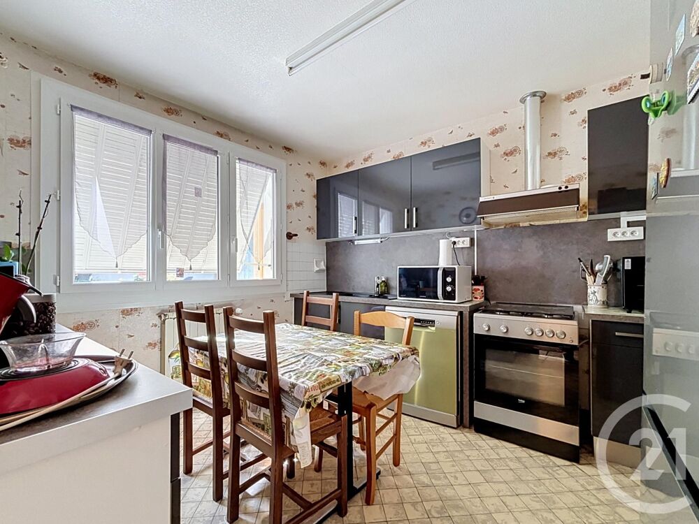vente Maison - 4 pièce(s) - 153 m² Tronget (03240)