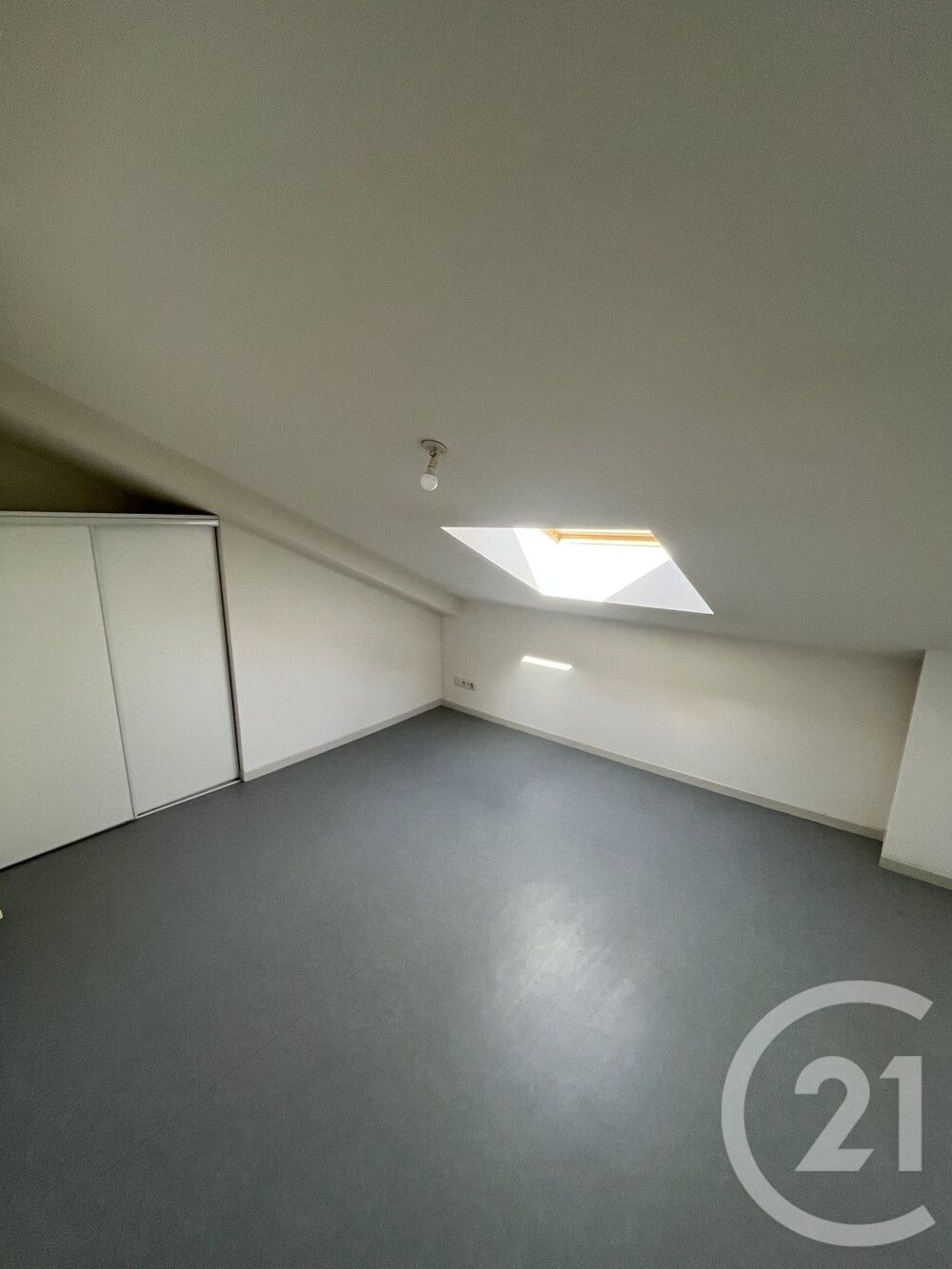 location Appartement - 3 pièce(s) - 68 m² Lannemezan (65300)