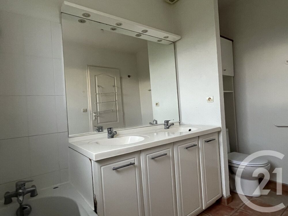 location Maison - 5 pièce(s) - 128 m² Le Pian-sur-Garonne (33490)