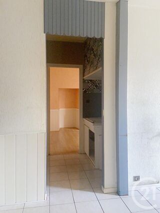  Appartement à louer 2 pièces 40 m²