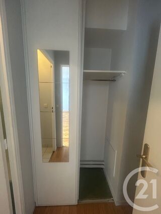  Appartement à louer 1 pièce 29 m²