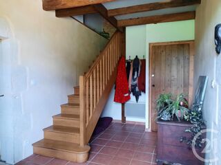  Maison à vendre 4 pièces 573 m²
