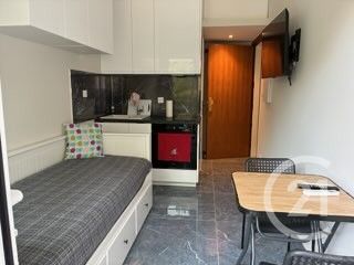  Appartement � louer 1 pi�ce 11 m�