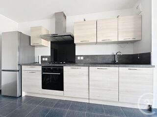  Appartement à louer 2 pièces 40 m²
