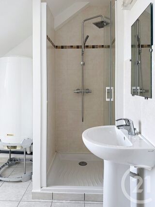  Appartement à louer 1 pièce 21 m²