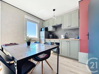  Appartement à louer 2 pièces 44 m²