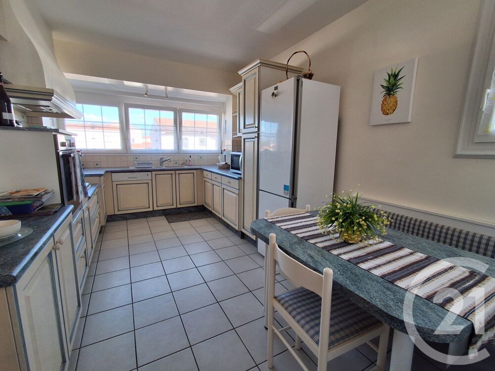 vente Maison - 6 pièce(s) - 157 m² Royan (17200)