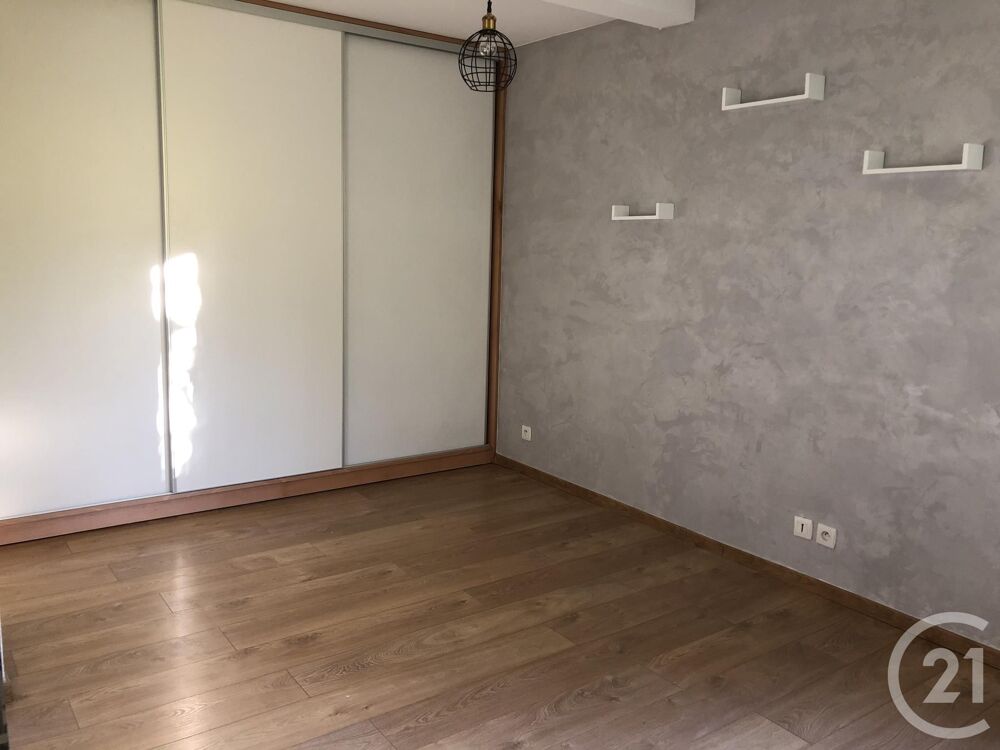 location Appartement - 4 pièce(s) - 90 m² Montbéliard (25200)