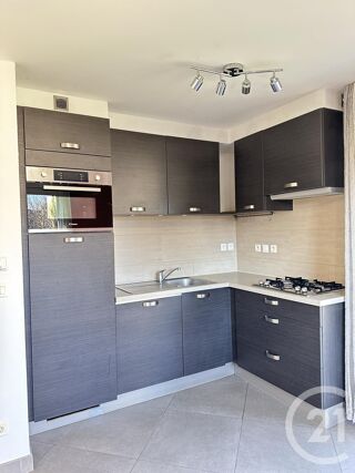  Appartement à louer 2 pièces 39 m²