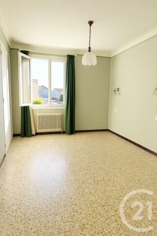  Maison � vendre 6 pi�ces 381 m�