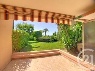  Appartement à louer 3 pièces 74 m²