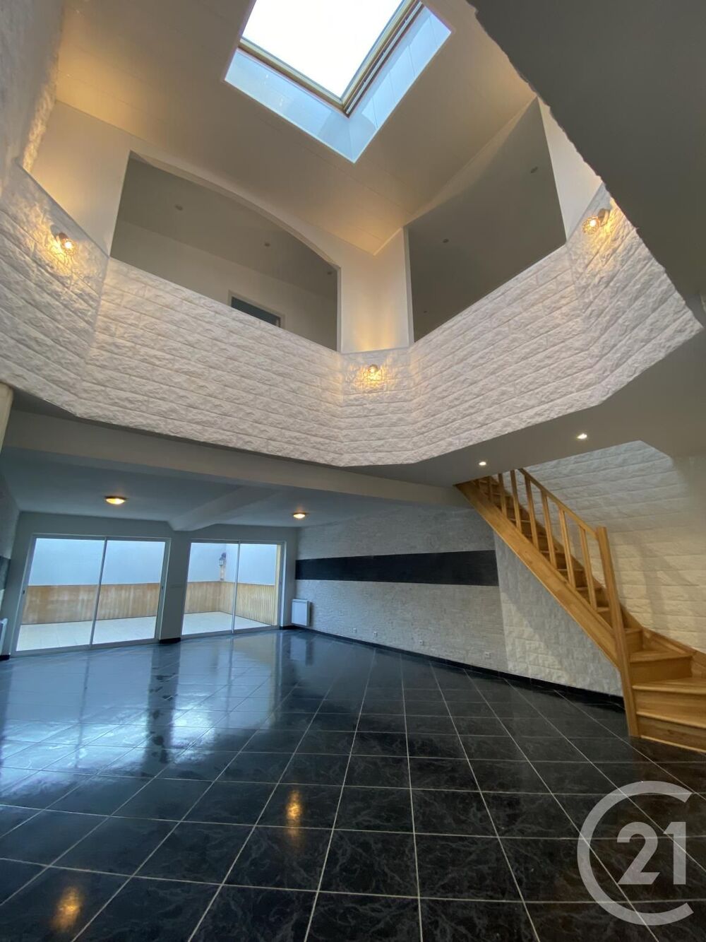 vente Maison - 7 pièce(s) - 180 m² Saint-Quentin (02100)