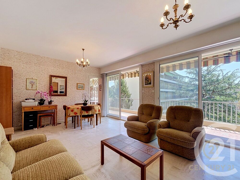 vente Appartement - 3 pièce(s) - 77 m² Antibes (06600)
