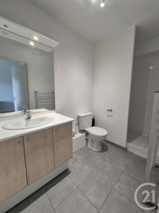  Appartement à louer 2 pièces 30 m²
