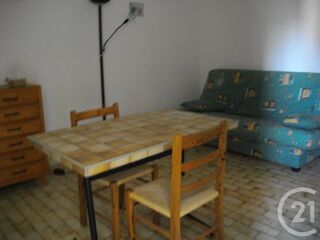 location Appartement - 2 pièce(s) - 23 m² Bagnols-sur-Cèze (30200)