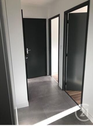  Appartement à louer 3 pièces 65 m²