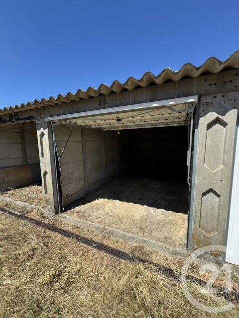  Parking / Garage  louer 13 m