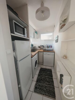  Appartement à louer 2 pièces 47 m²