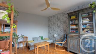  Appartement � vendre 5 pi�ces 92 m�