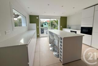  Maison  vendre 5 pices 121 m