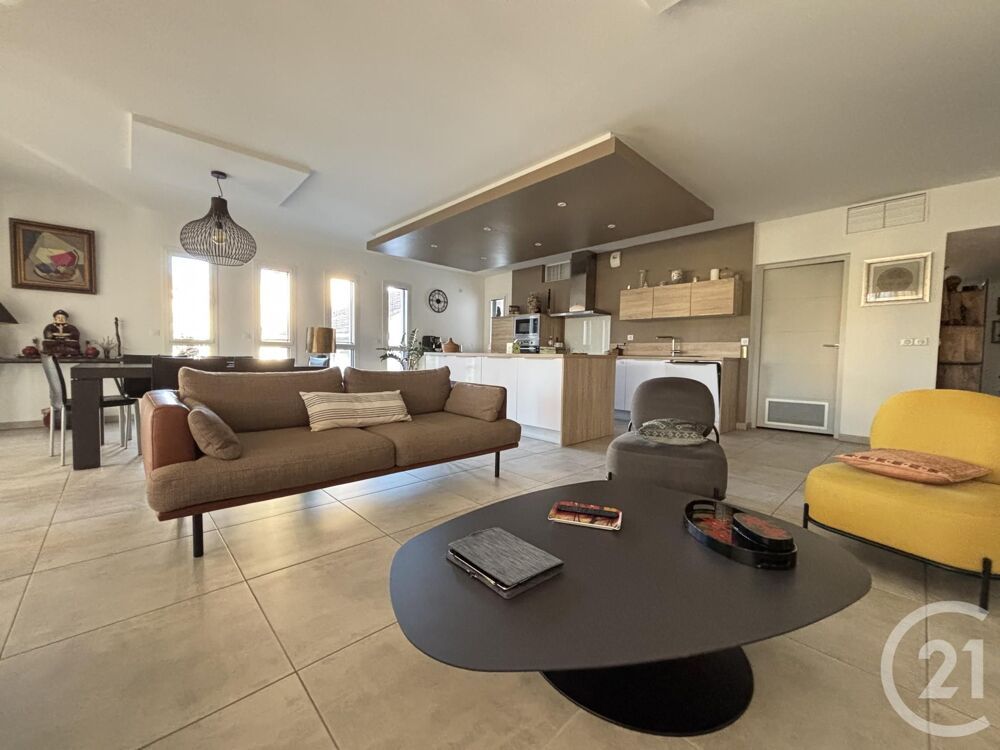 vente Appartement - 5 pièce(s) - 141 m² Alès (30100)