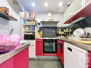  Maison à vendre 7 pièces 266 m²