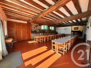  Maison à vendre 15 + pièces 900 m²