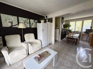 vente Appartement - 4 pièce(s) - 65 m² Saint-Quentin (02100)