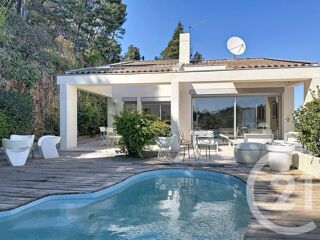  Maison � vendre 9 pi�ces 215 m�