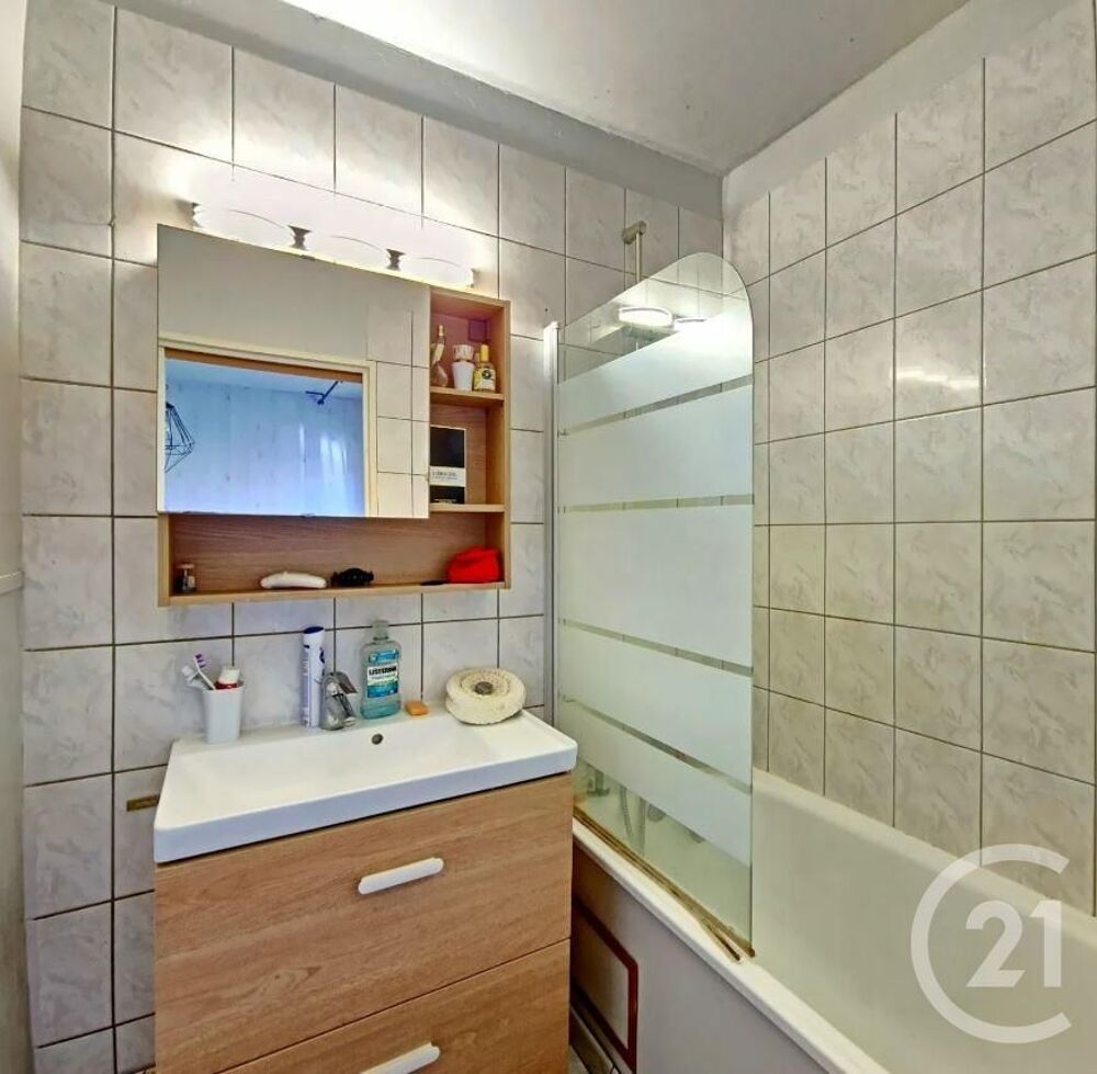 CENTURY 21 LIMAYRAC vous propose un appartement T2 de 34....