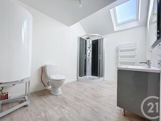  Appartement à louer 2 pièces 40 m²