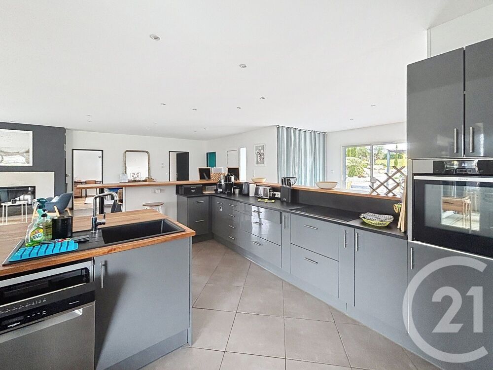 vente Maison - 8 pièce(s) - 293 m² Montpon-Ménestérol (24700)